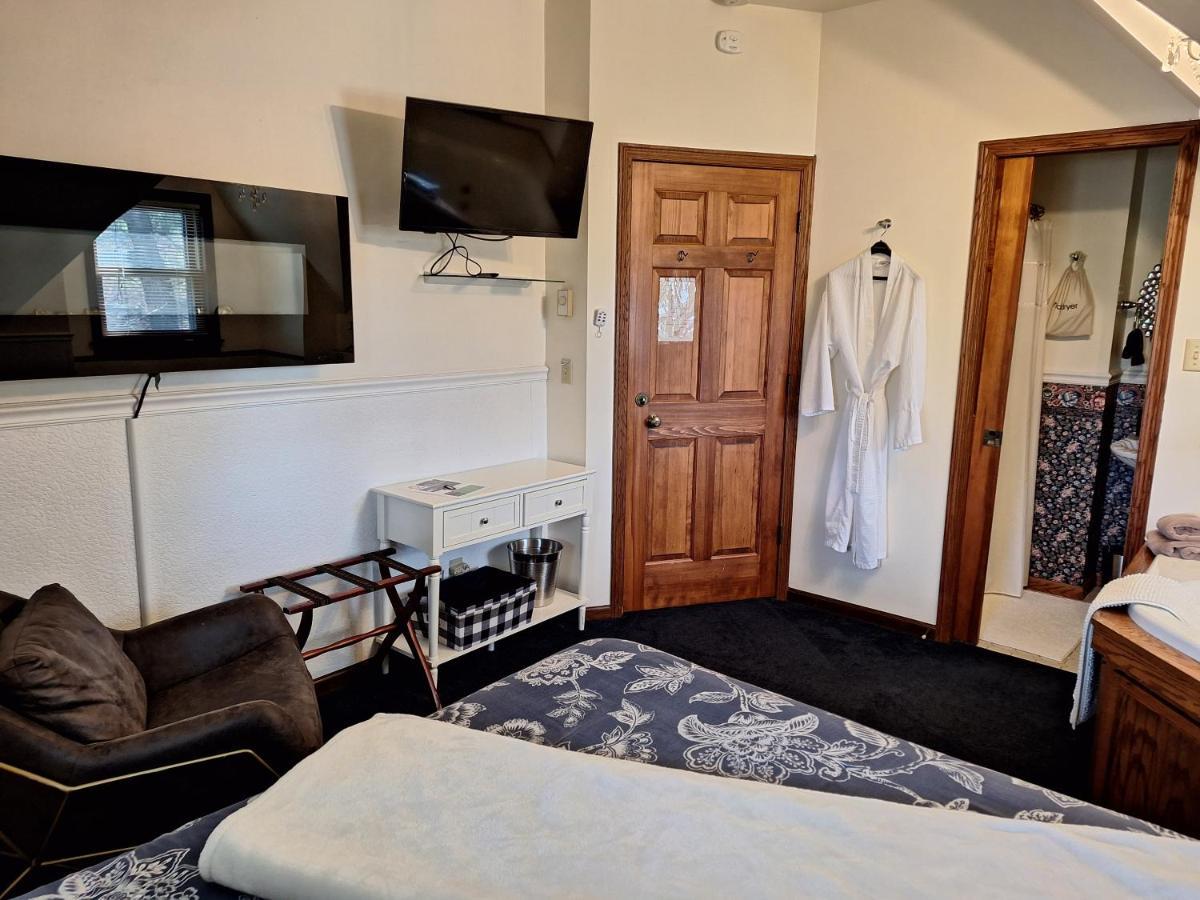 Bed and Breakfast Otter Creek Eau Claire Altoona Экстерьер фото