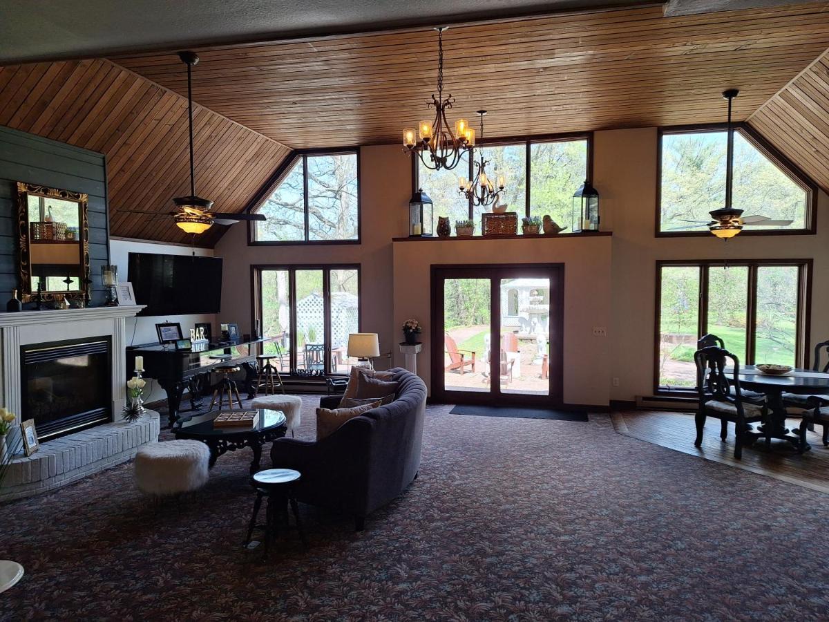 Bed and Breakfast Otter Creek Eau Claire Altoona Экстерьер фото